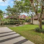 Bisma Eight Villas