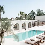 Hotel Sages