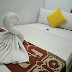Candra Surf Homestay