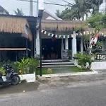 Paca\'S Reggae Bar & Hostel