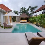 La Dolce Villa