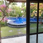 Kura Kura Villas
