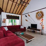 Villa Cira - 5 Bedrooms Private Villa Next To Seminyak