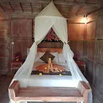 Wooden House And Spa Ubud