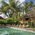 Rumah Kayu Resort