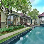 The Khayangan Dreams Villa, Seminyak