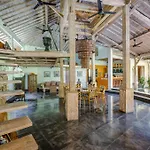 Villa Cinta Damai - Stunning & Stylish 4Br Luxury Villa In The Heart Of Seminyak, Just A 10-Min Walk To The Beach