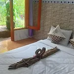 Buda\'S Homestay Lemukih