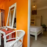The Room Padang-Padang