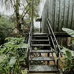 Daydream Lodge