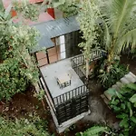 Daydream Lodge