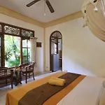 Hibiscus Cottages