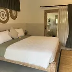 Pennylane Villa