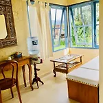 Amrita Villa Sidemen