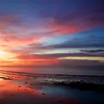 Bale Bingin Beachfront Stay