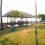 Temple Cafe & Cottages