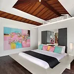 The Sound Of Silence - Private Villa Retreat Utopia For Luxxe Travellers