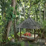 The Sound Of Silence - Private Villa Retreat Utopia For Luxxe Travellers