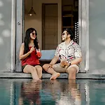 Frii Bali Echo Beach
