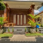 Pondok Lulik Homestay Canggu
