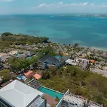 Beyond The Sea - Luxe Sea View Villa In Jimbaran