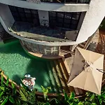 Villa Destiny