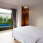 Brits Resort Lovina