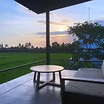 Ocean Villa - Joshua District