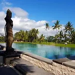 Intan Villa Moding