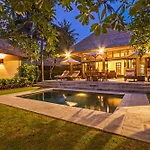 Villa Sasoon, 100 Mt To Beach