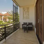 Grand Kesambi Resort And Villas
