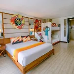Lv8 Resort Hotel