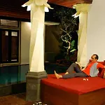 Villa Cantik Tresna