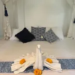Sannyas Boutique Hotel