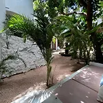 Sannyas Boutique Hotel