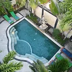 Bungalow Geringsing
