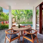 You Think You Know Canggu - Think Again! Stunning Large Luxxe 7Bed Villa