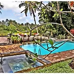 Cempaka Belimbing Villa