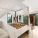Villa Pantai Karang