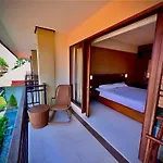 Yulia Beach Inn Kuta