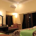 Mans Cottages & Spa
