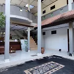 Celagi Inn