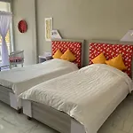 Villa Agung Beach Inn