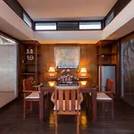 Airis Luxury Villas And Spa