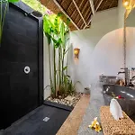 Villa Moana Poe Uluwatu