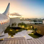Private Jet Villa Uluwatu