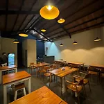 Batur Pyramid Guesthouse