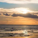 Bali Manik Beach Inn