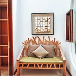Nazeki Villa