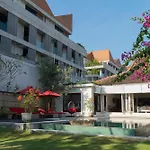Villa Manggala - 13 Mins Walk To Berawa Beach